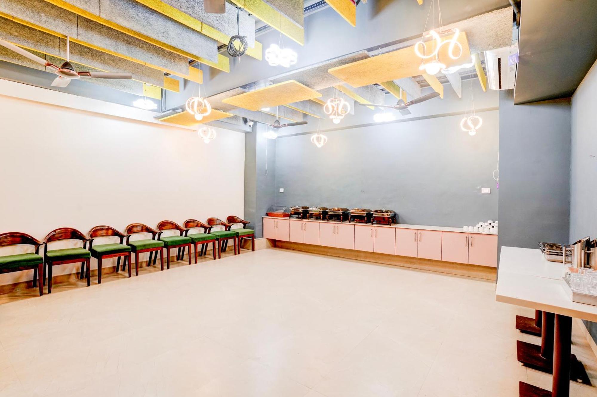 Hotel Bkc Minerva, Near Us Consulate 뭄바이 외부 사진